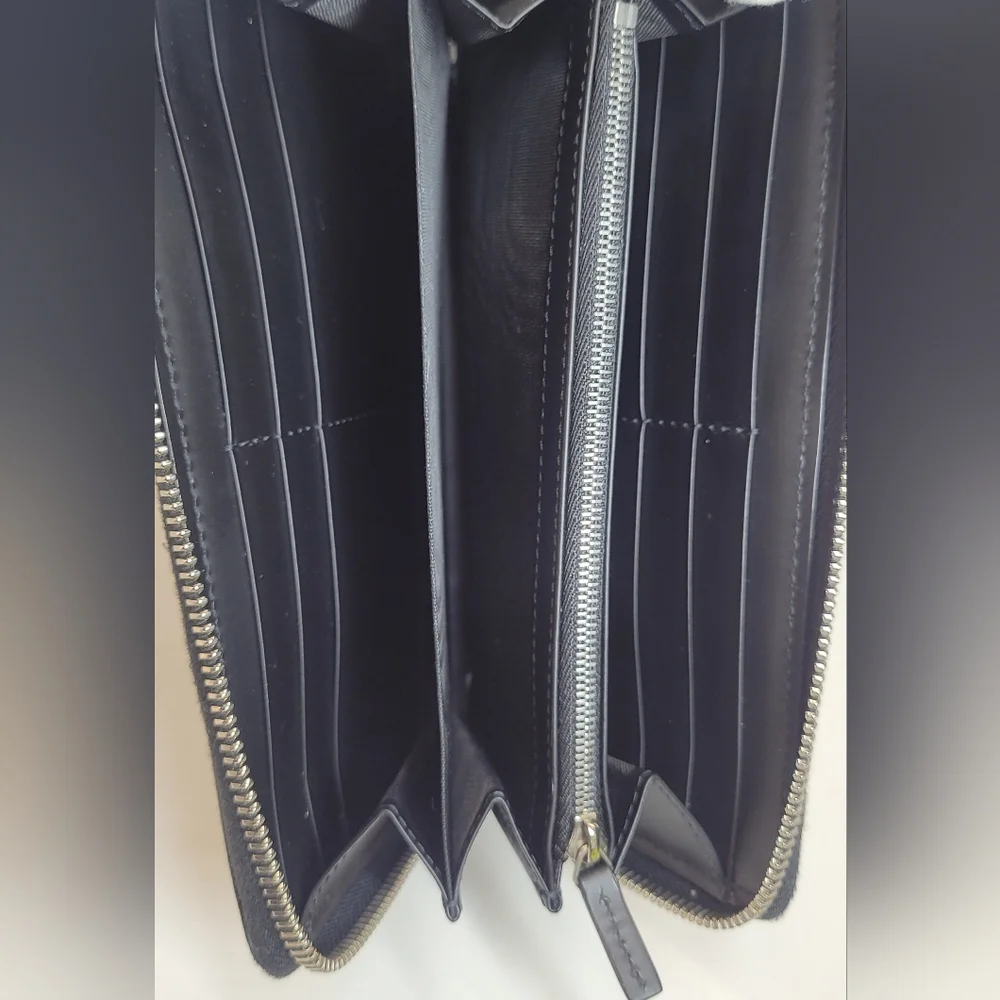 SOLD!!!Gucci Bestiary Black GG Coated Canvas Bee Wallet - Picture 8 of 11